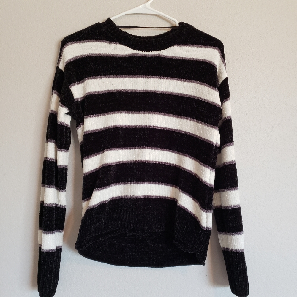 3/$21 - Stripe Chantelle Sweater